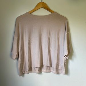 lululemon flowy crop top